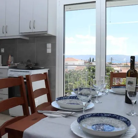 Favier Apartment Amarynthos